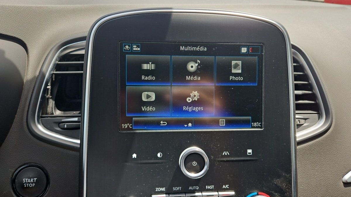 Renault Grand Scénic - Photo 19