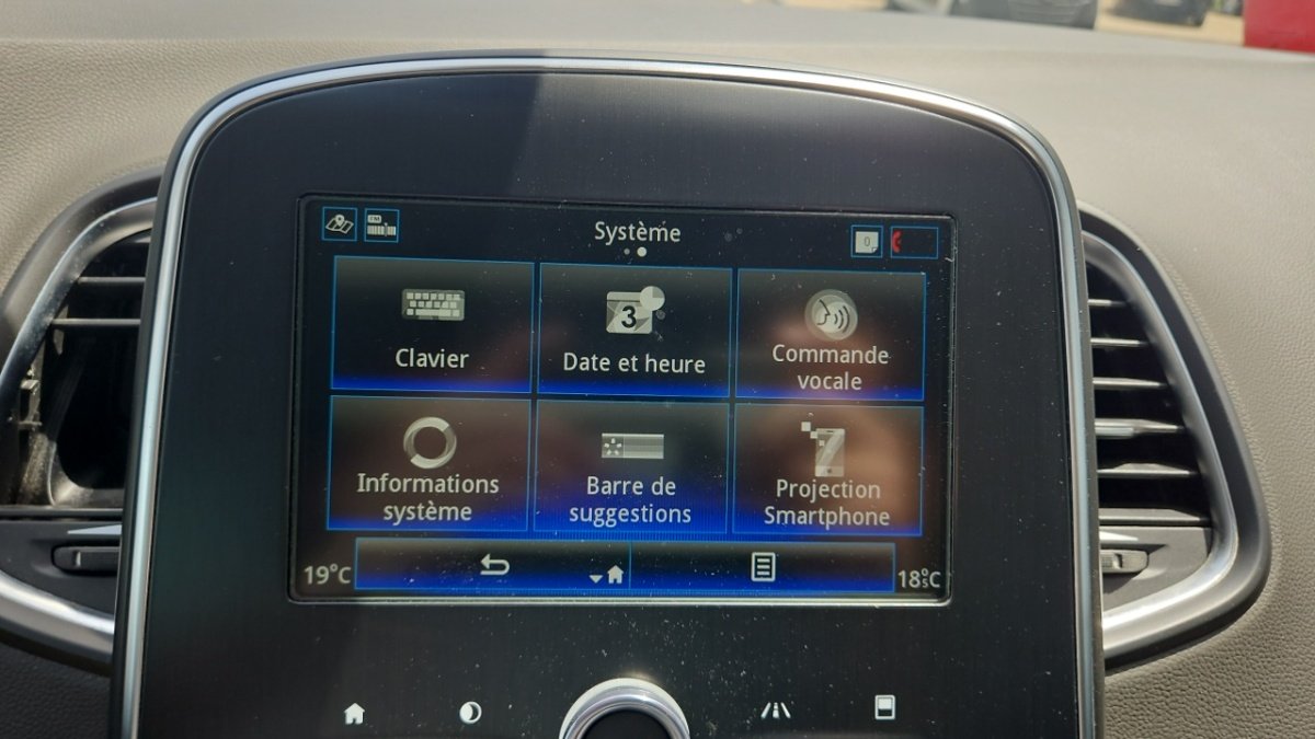 Renault Grand Scénic - Photo 22