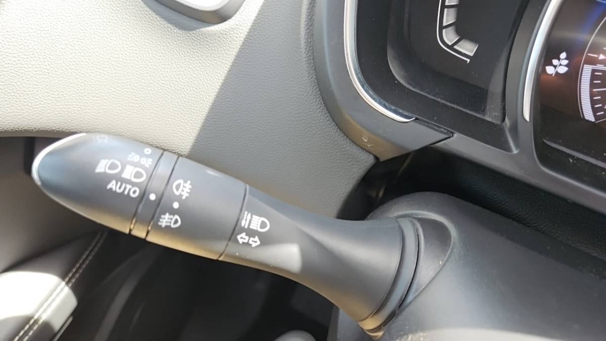 Renault Grand Scénic - Photo 26