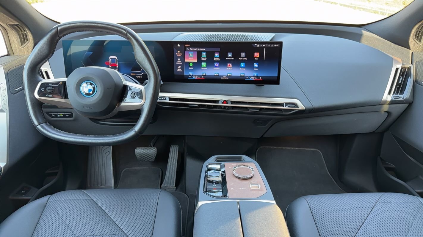 BMW ix - Photo 11