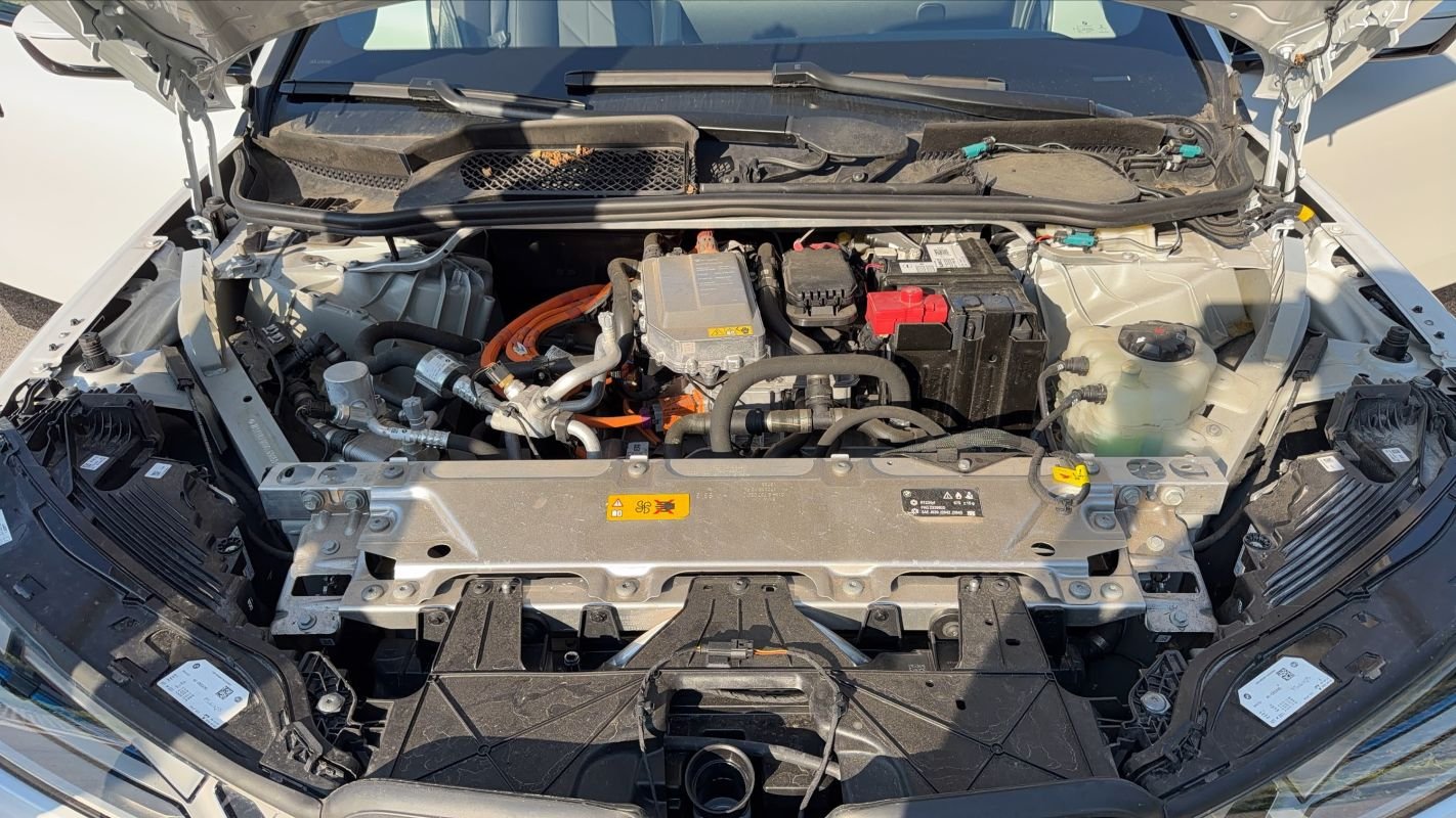 BMW ix - Photo 15