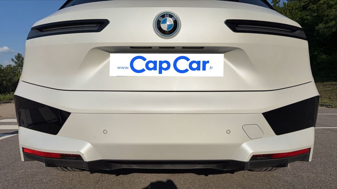BMW ix - Photo 21