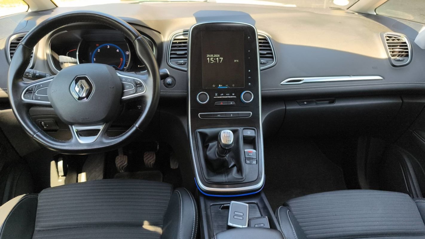 Renault Scénic - Photo 11