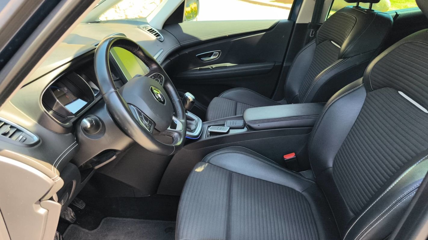 Renault Scénic - Photo 26