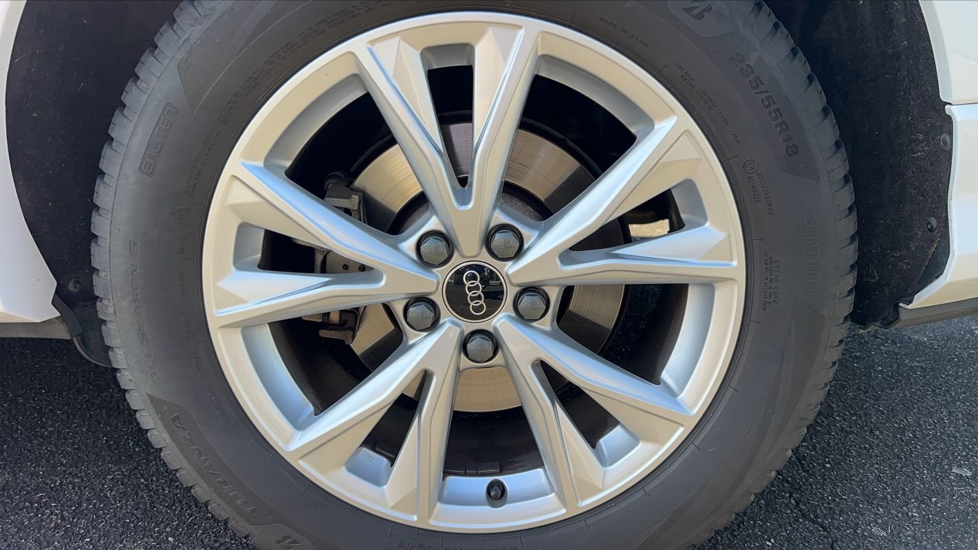 Audi Q3 - Photo 19