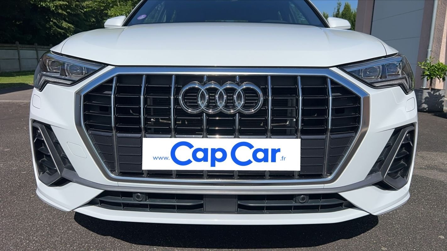 Audi Q3 - Photo 20