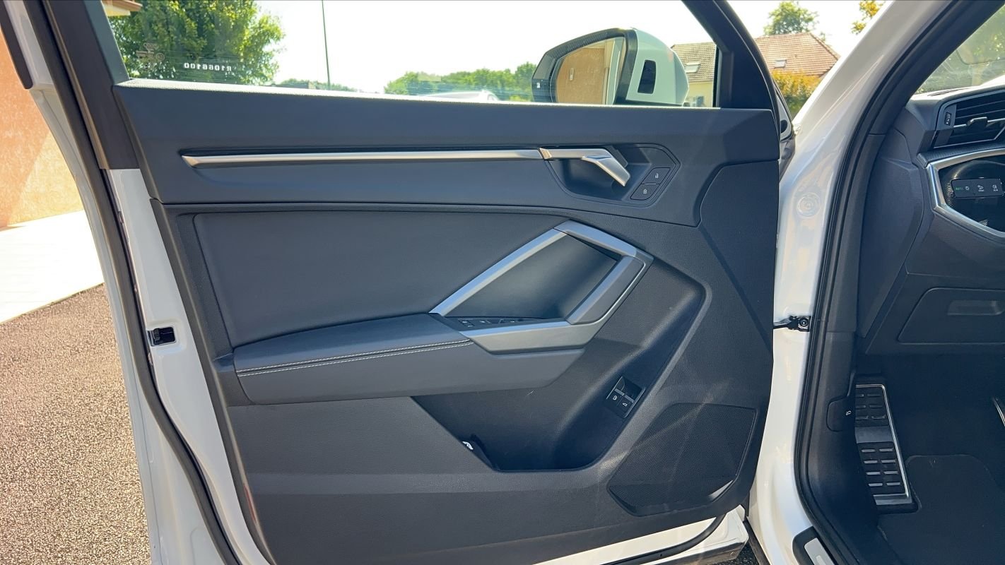 Audi Q3 - Photo 7