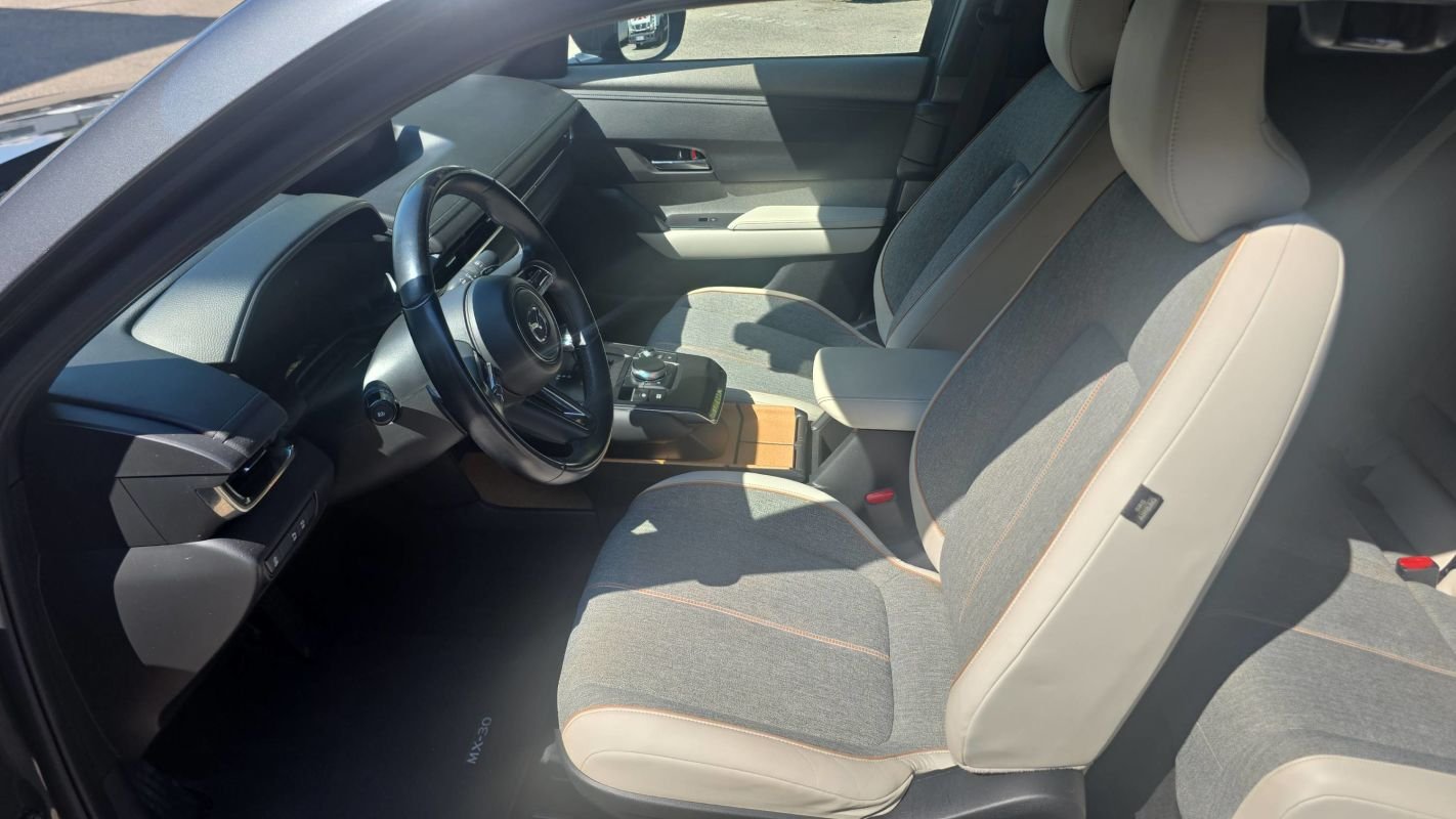 Mazda 3 - Photo 28