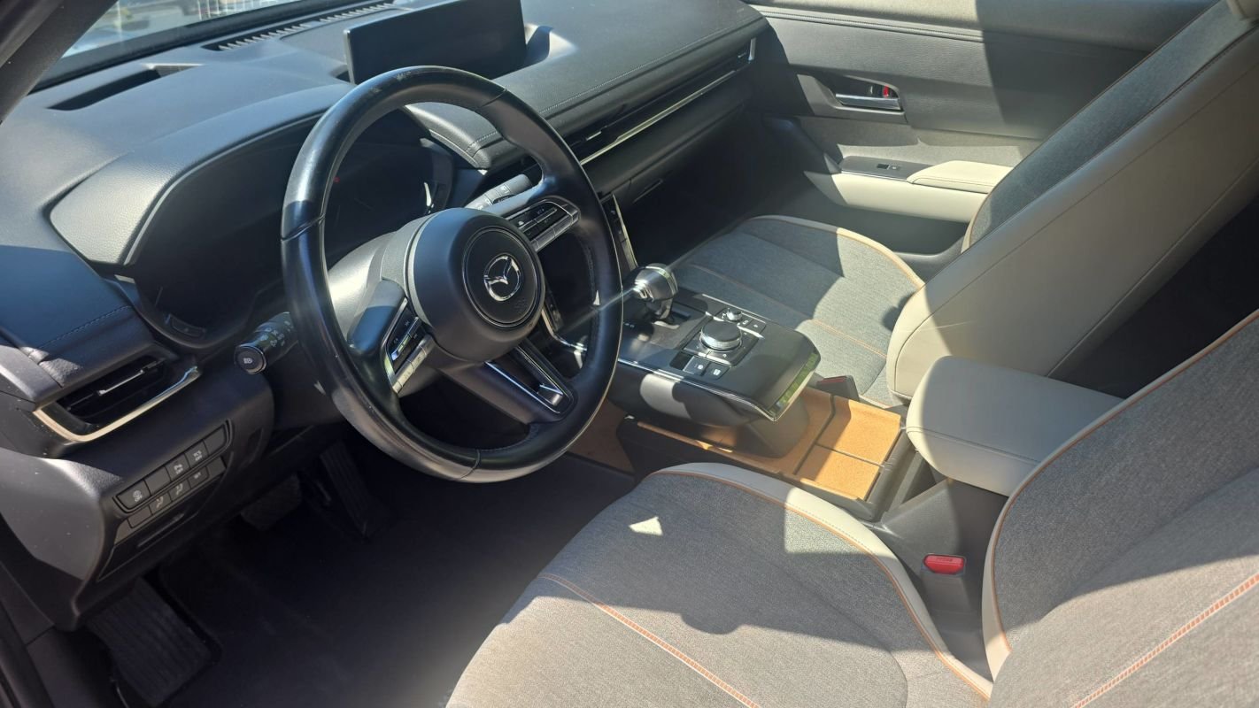 Mazda 3 - Photo 8