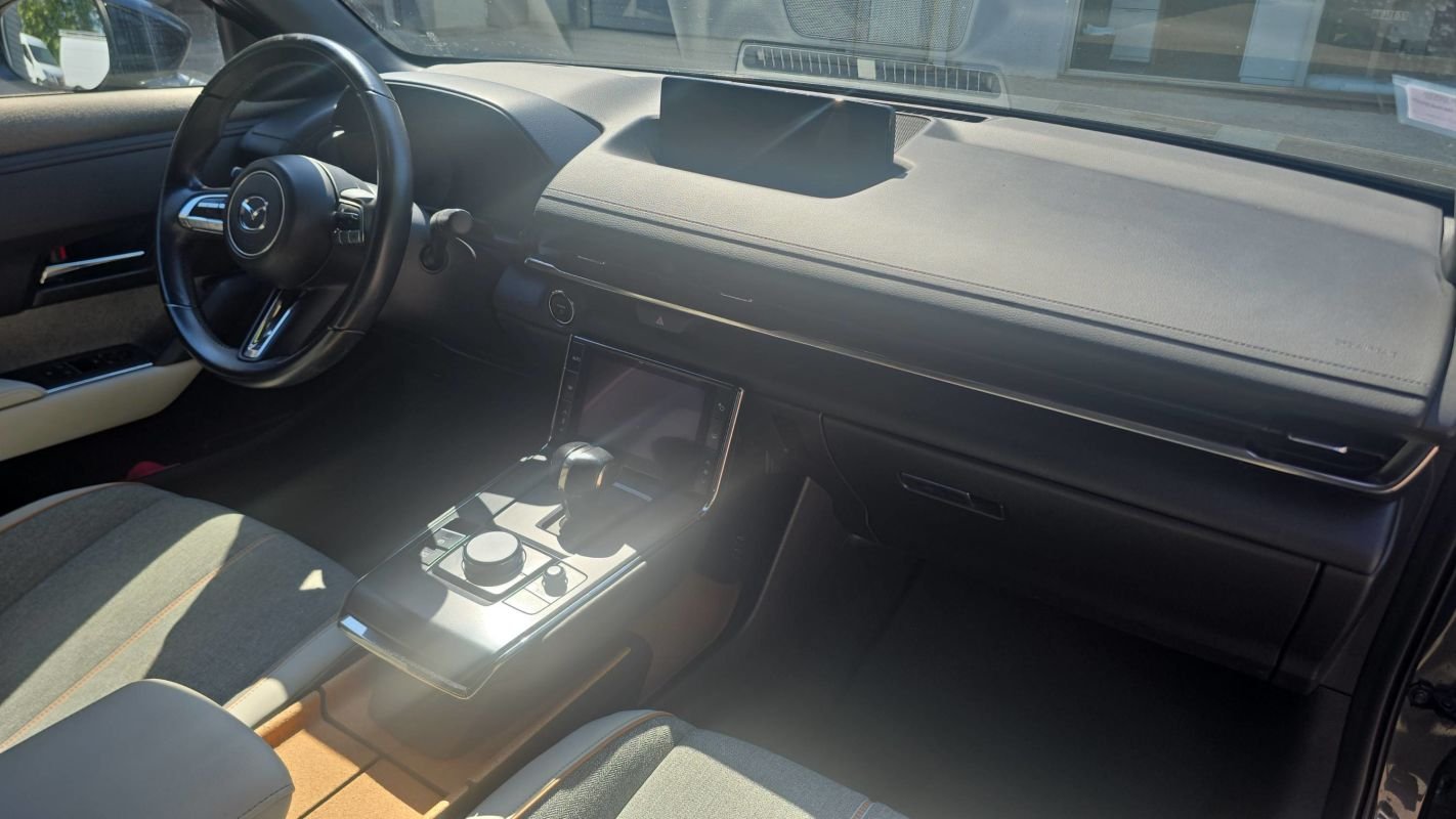 Mazda 3 - Photo 10