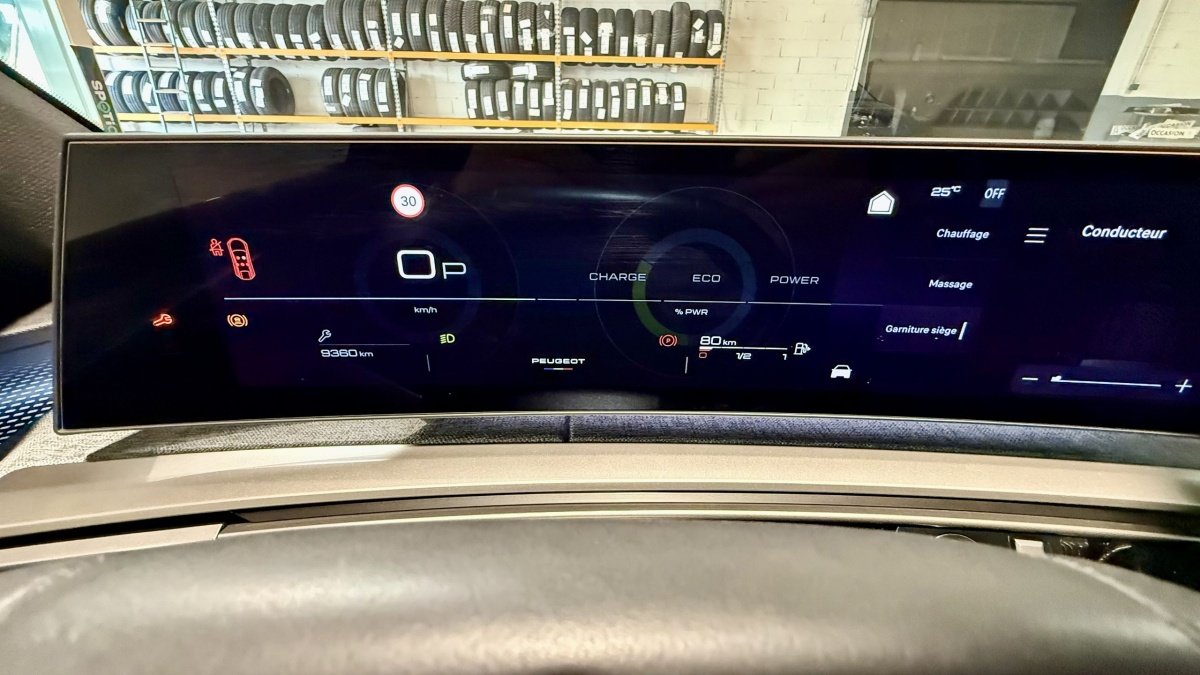 Peugeot 3008 - Photo 12