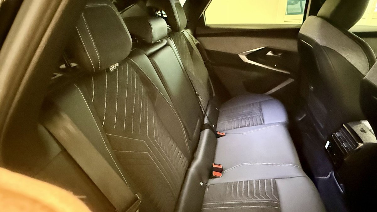 Peugeot 3008 - Photo 17