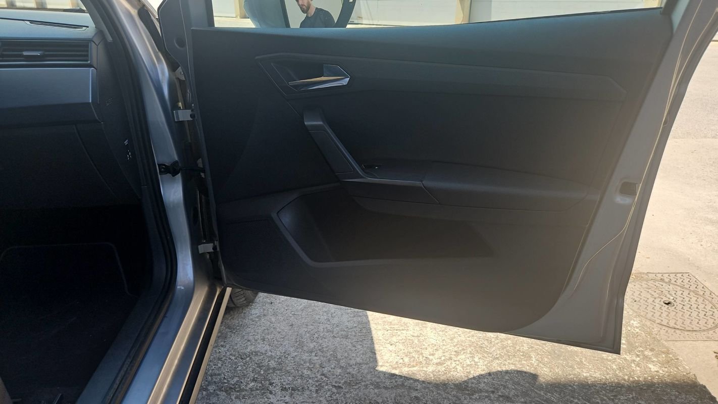 Seat Arona - Photo 23