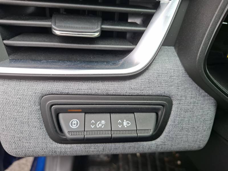 Renault Clio - Photo 24