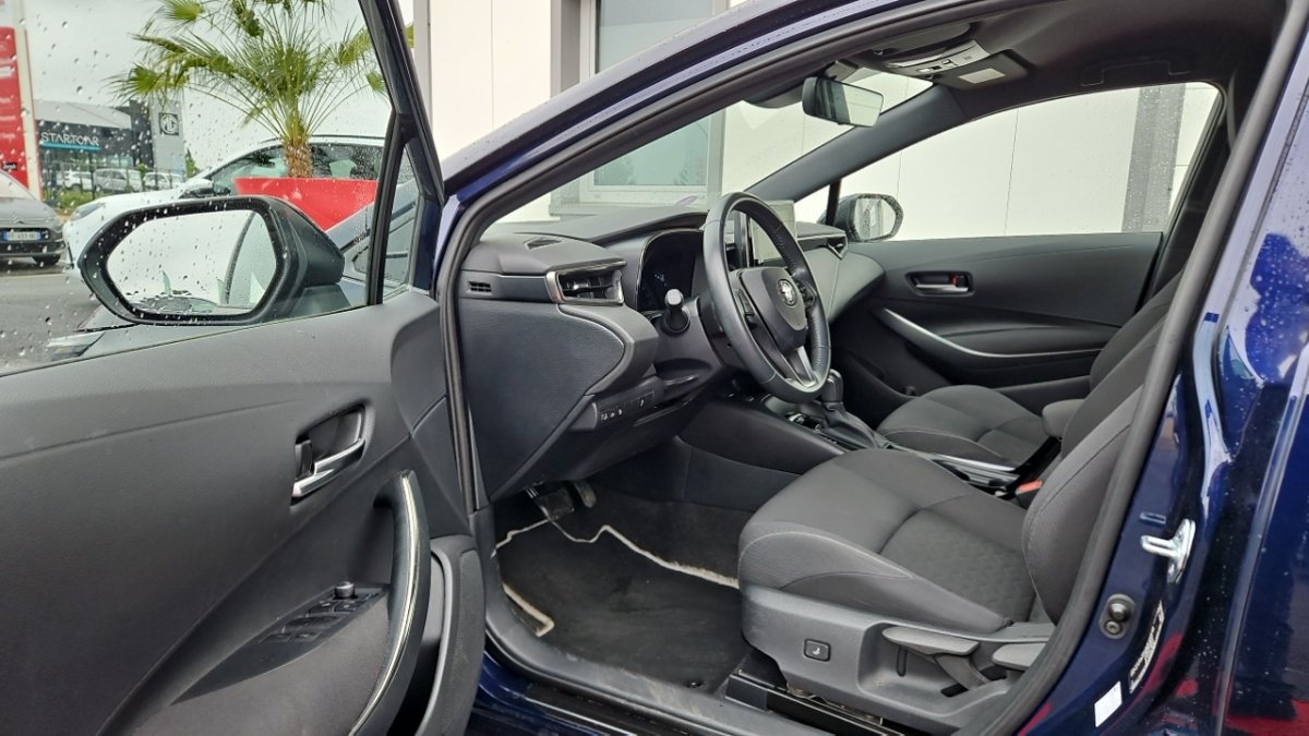 Toyota Corolla - Photo 12