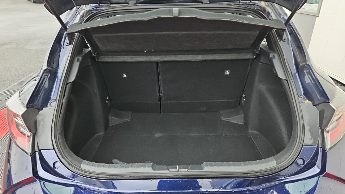 Toyota Corolla - Photo 9