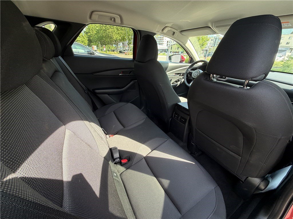 Mazda CX-30 - Photo 11