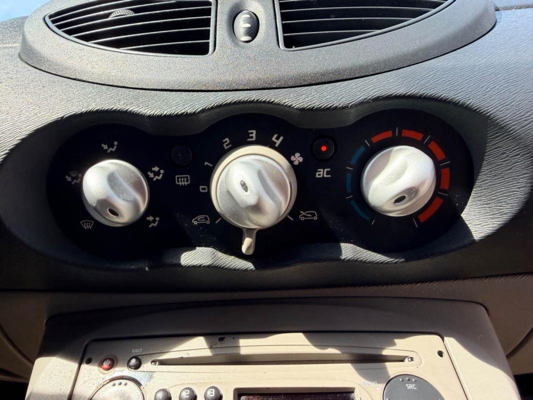 Renault Twingo - Photo 10