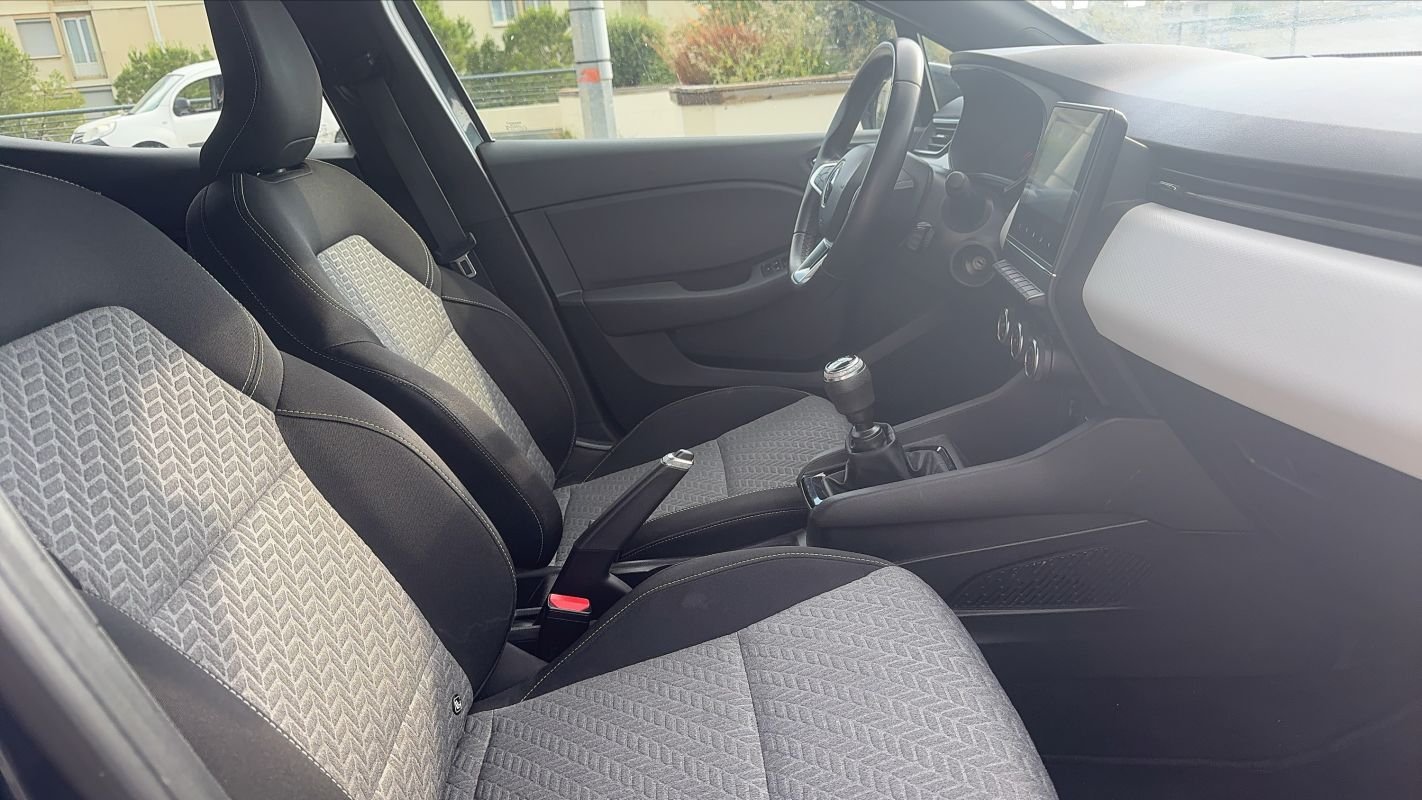 Renault Clio - Photo 26