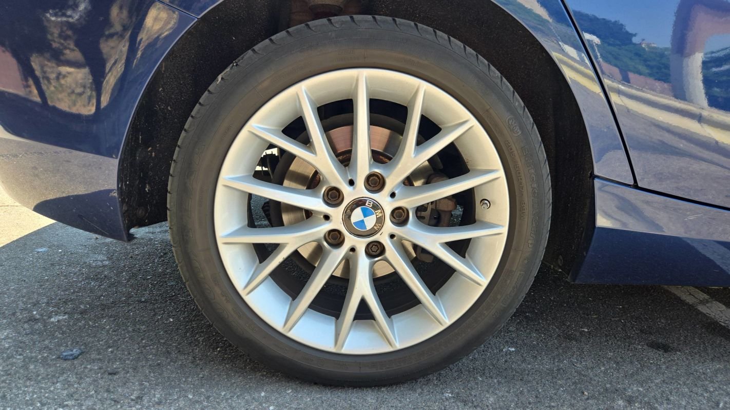 BMW Série 1 - Photo 16