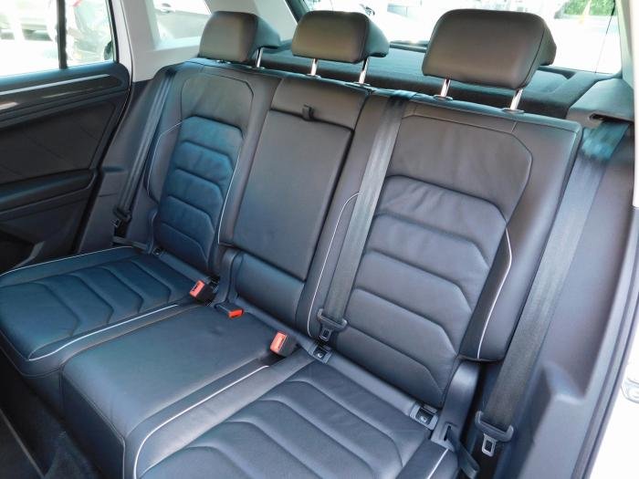 Volkswagen Tiguan - Photo 14