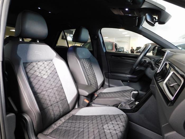Volkswagen T-Roc - Photo 17