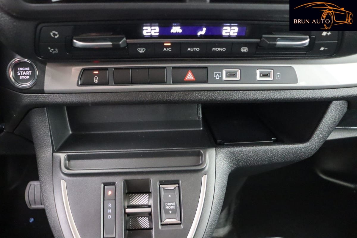 Peugeot Expert - Photo 26