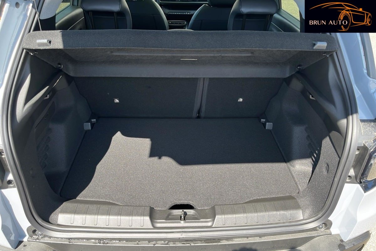 Jeep Avenger - Photo 11