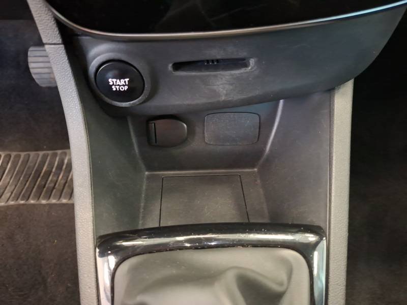 Renault Clio - Photo 23