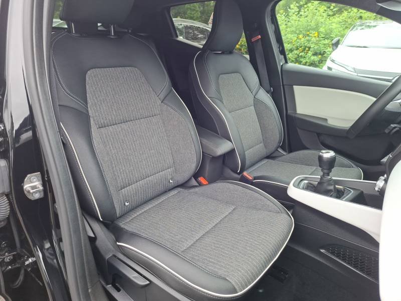 Renault Clio - Photo 26