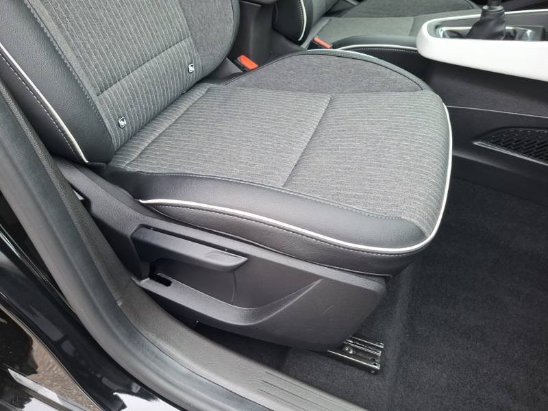 Renault Clio - Photo 27