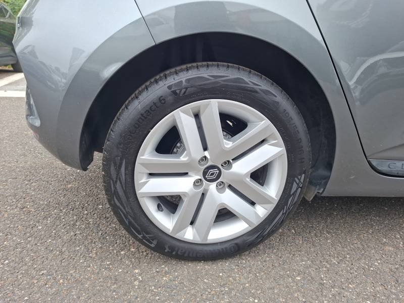 Renault Clio - Photo 16