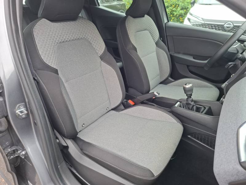 Renault Clio - Photo 23