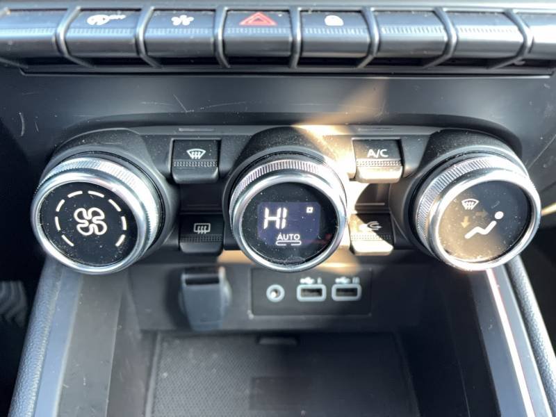 Renault Clio - Photo 23