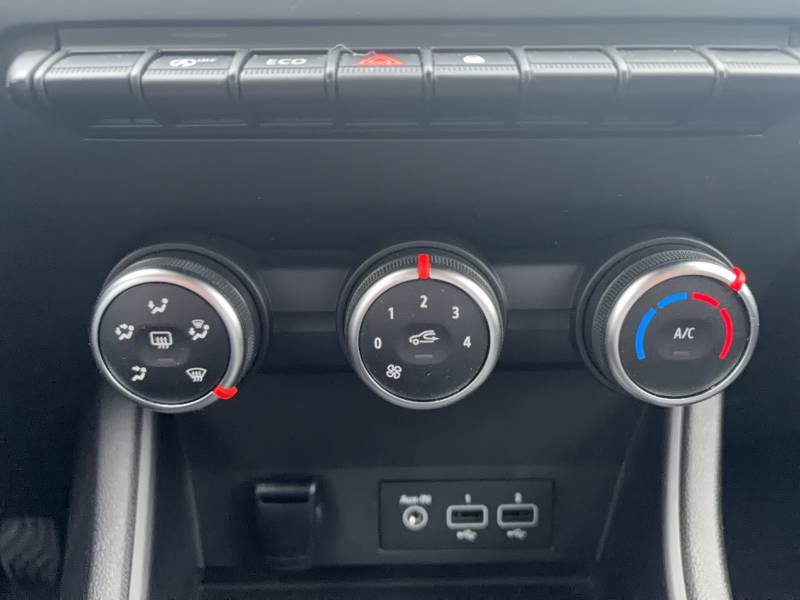 Renault Captur - Photo 19
