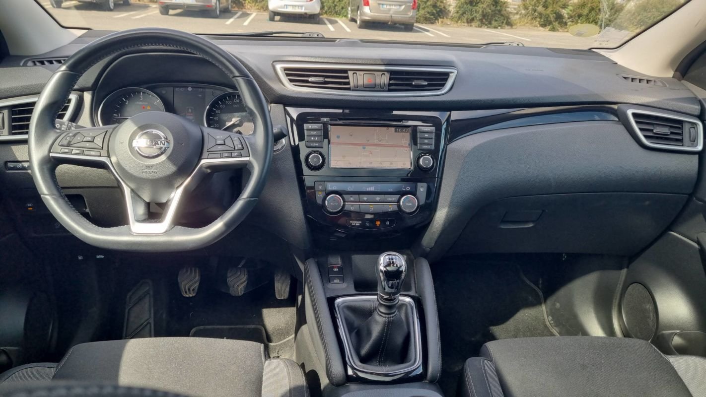 Nissan Qashqai - Photo 11