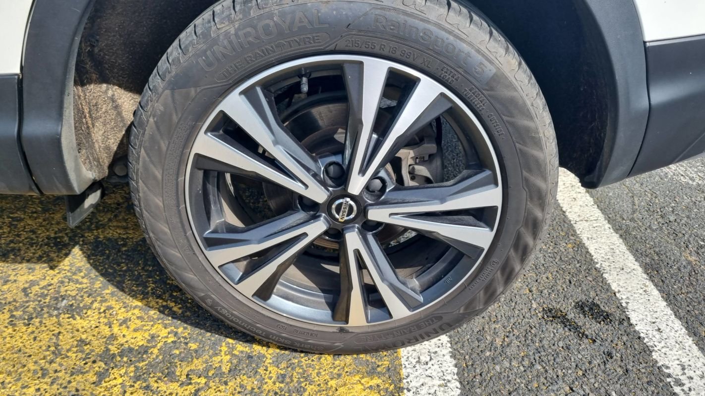 Nissan Qashqai - Photo 19