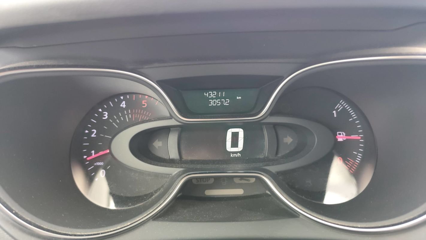 Renault Captur - Photo 12