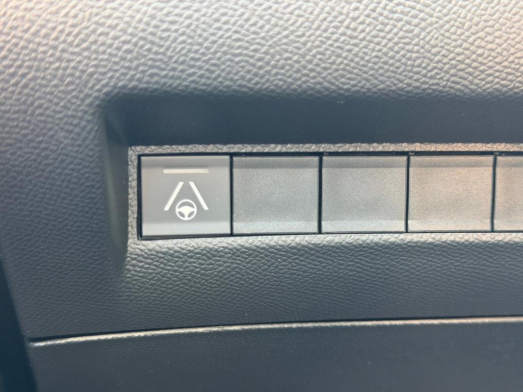 Peugeot 2008 - Photo 8