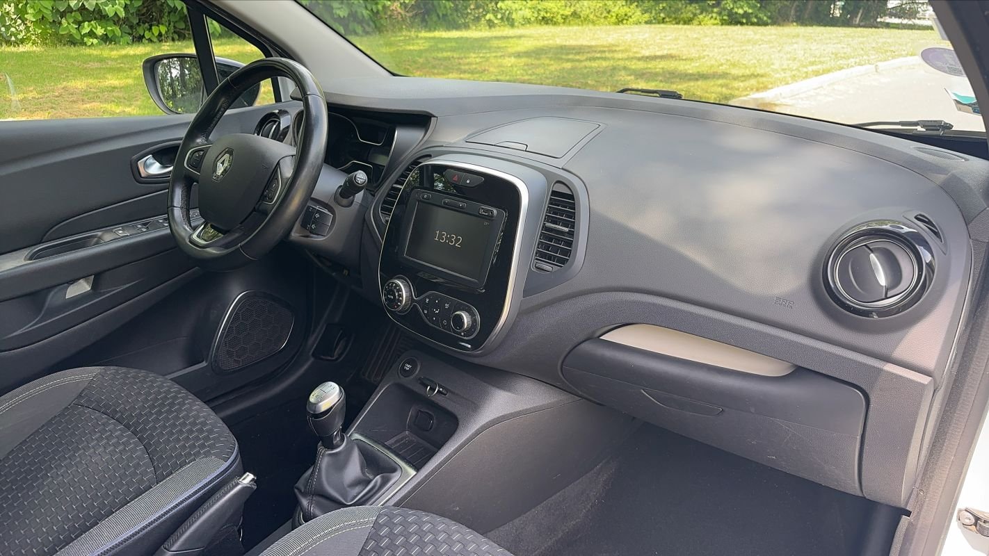 Renault Captur - Photo 10