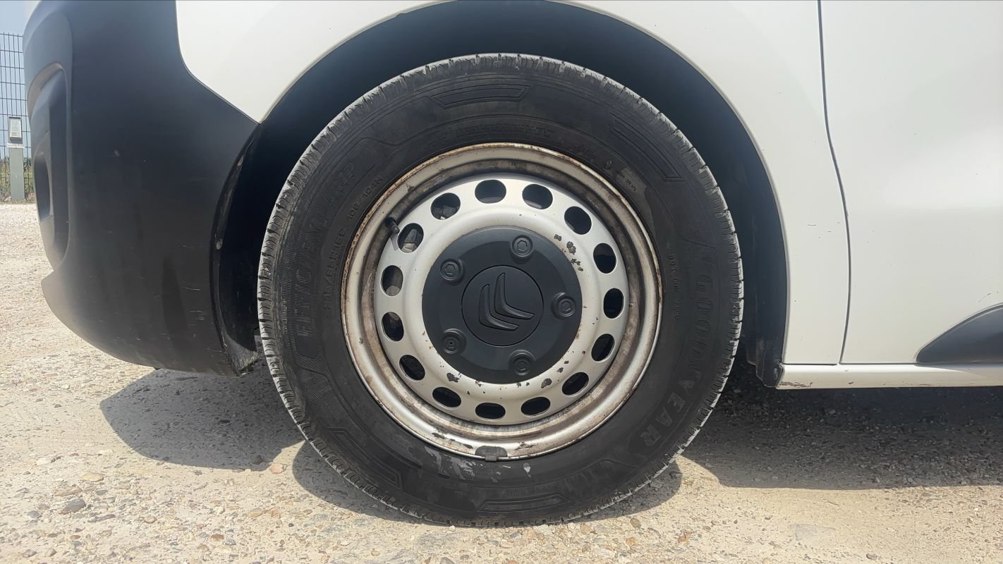Citroën Jumpy - Photo 18