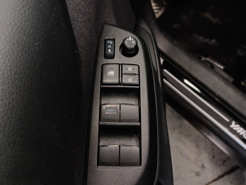Toyota Yaris - Photo 14
