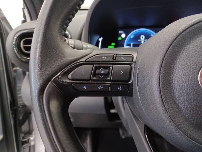 Toyota Yaris - Photo 18