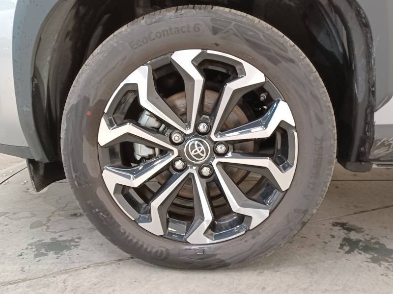 Toyota Yaris - Photo 9