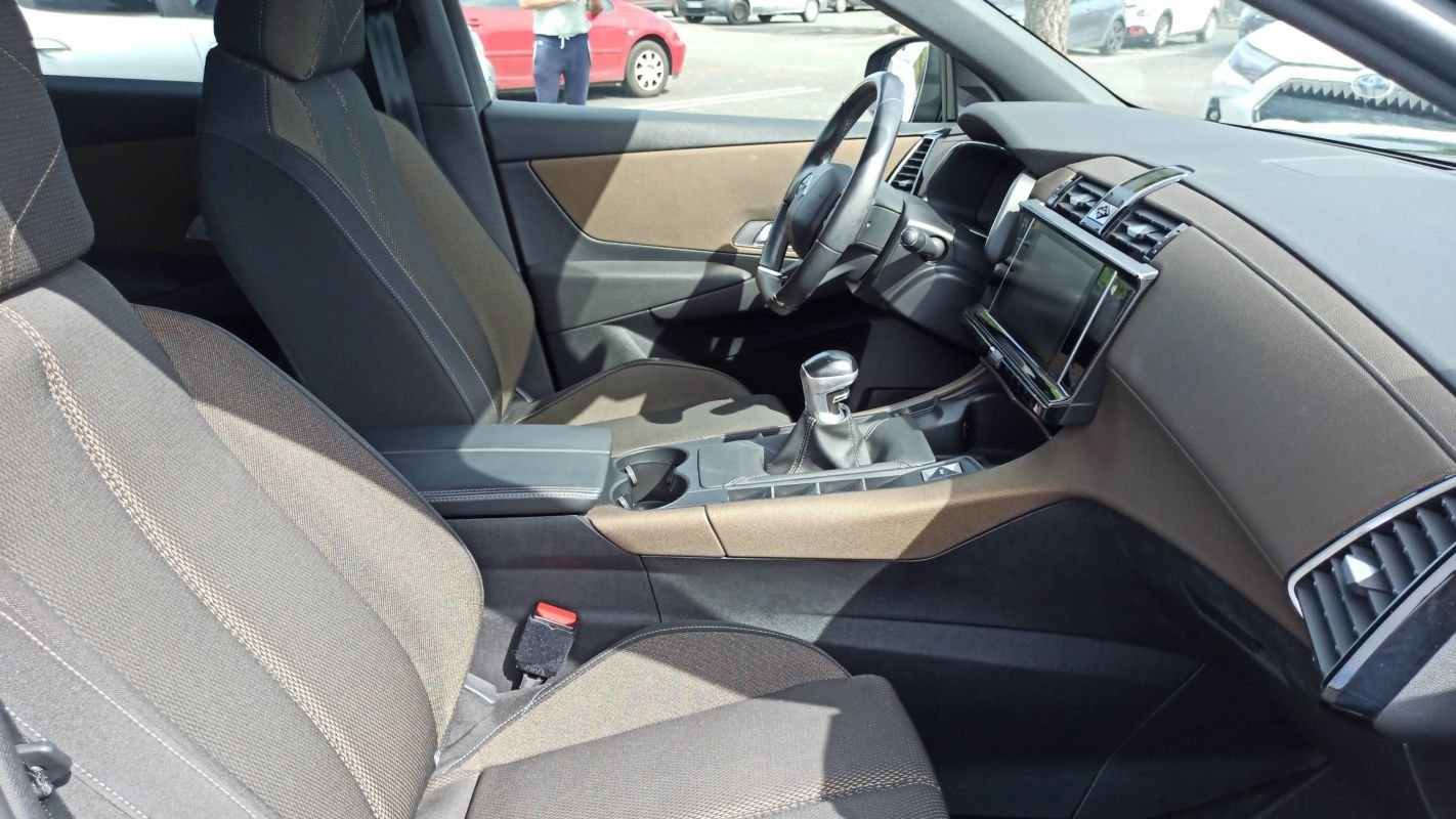 DS DS 7 Crossback - Photo 28