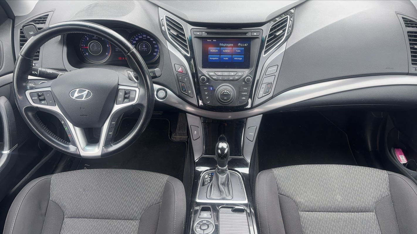Hyundai i40 - Photo 11