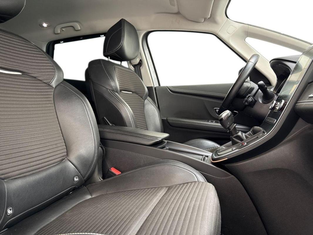 Renault Scénic - Photo 13