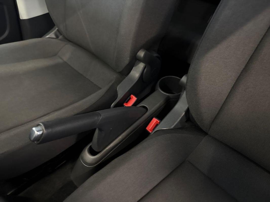 Volkswagen E-Up! - Photo 12
