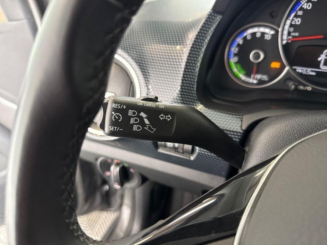Volkswagen E-Up! - Photo 21