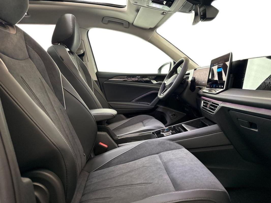 Volkswagen Tiguan - Photo 13